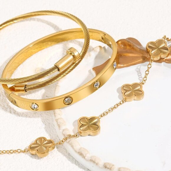 Women's 18K Gold Plated Clover Bangle Lucky Jewelry Gift for Women - Picture 6 of 7